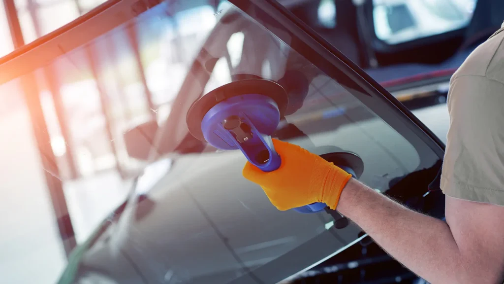 Sostituzione cristalli auto carrozzeria vetri auto bergamo