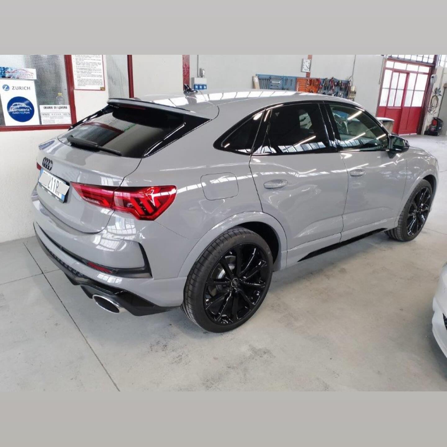 Carrozzeria Bergamo riparazione auto e moto bergamo Carrozzeria mariani Suisio