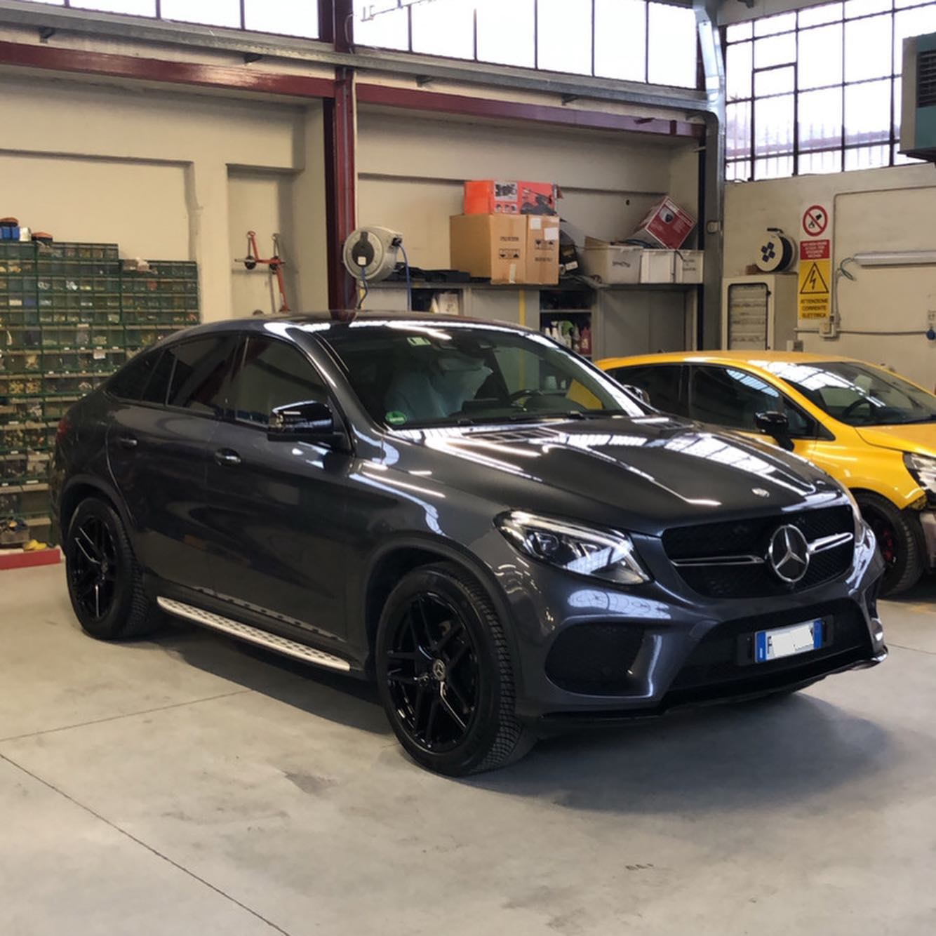 Carrozzeria Bergamo riparazione auto e moto bergamo Carrozzeria mariani Suisio