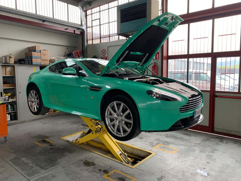 Carrozzeria Bergamo riparazione auto e moto bergamo Carrozzeria mariani Suisio